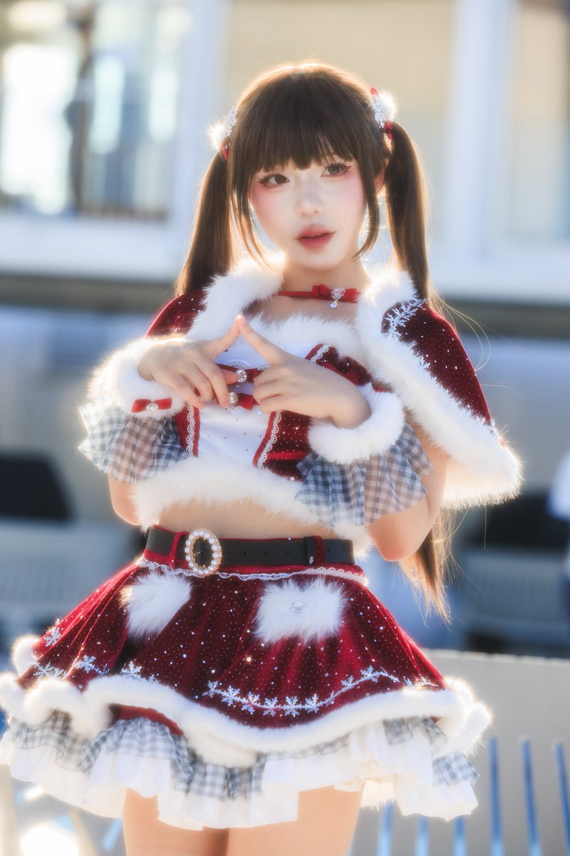 2025-11-22
Malymoon Secret Party

凸守たかねさん（ <a href="/_taka_nene21/">凸守たかね🌸🫧 冬コミ通販開始!</a> ）

#マリームーンSP 
#Malymoon撮影会