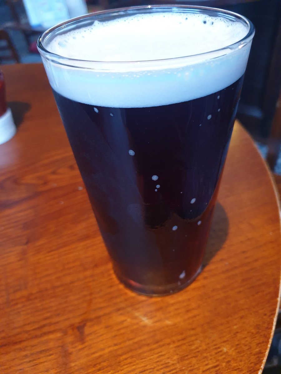 CapabilityBrow4's tweet image. Merry christmas from spoons £1.99😋😋😋😋😋😋😋