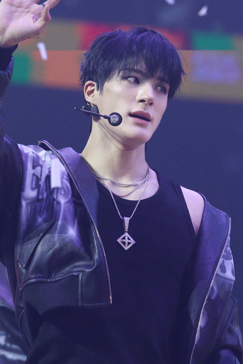 251225 가요대전

고생햇도 강아지

#제노 #JENO #엔시티드림 #NCTDREAM