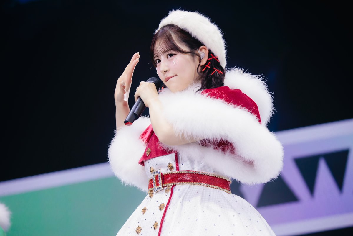 あかりページ♡あまねき衣装 あまねきメリークリスマス🎄 マジでクリスマス衣装かわいいし 最高