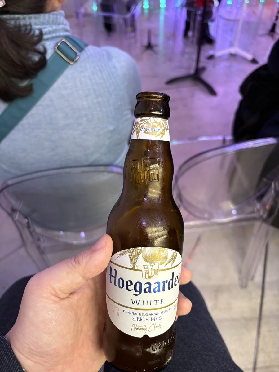 koyo27020727's tweet photo. お酒飲みながらめっちゃすごいアンサンブル聴いてきました✨
改めてアンサンブル頑張りたくなってきた🥰
でも今日の曲は全て聴く専門の曲です😅
皆さん超絶技巧を軽々と👏✨🐤👏✨🐤👏✨🐤👏✨🐤👏✨🐤👏
#TCCP
#TCCQ
#TCCPスピンオフ https://t.co/jol3IDbPtF