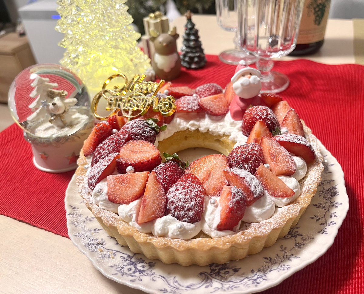 Lu__028's tweet photo. Merry Xmas🎄🦌
今年のツリーお気に入り💫 https://t.co/ql2Yfne2pr