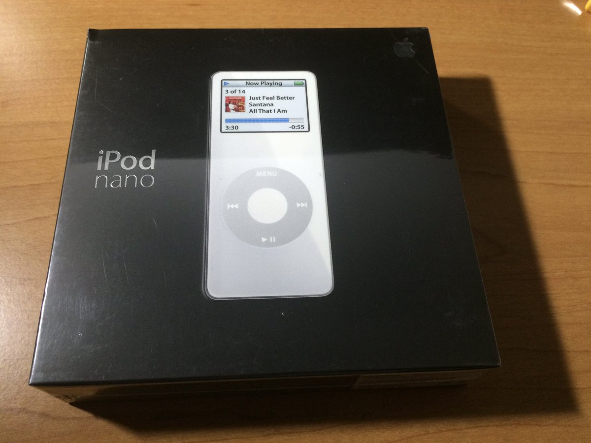 iPod 40GB 未開封品 昔の写真見てたら…こんな写真 10年前に未開封品を売ったようです その