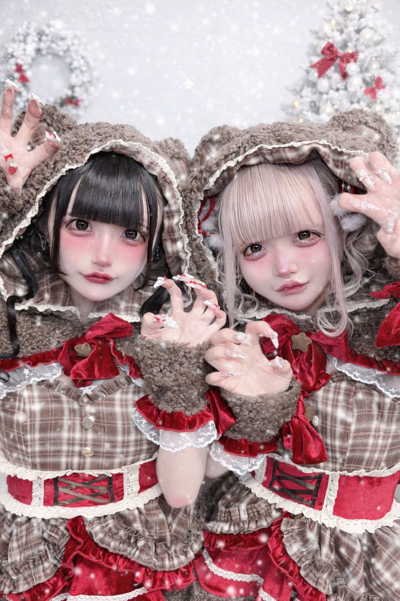 *─────────────*
   ·̩͙꒰ঌ🎄ℳ𝑒𝓇𝓇𝓎 𝒞𝒽𝓇𝒾𝓈𝓉𝓂𝒶𝓈🧸໒꒱·̩͙
*─────────────*