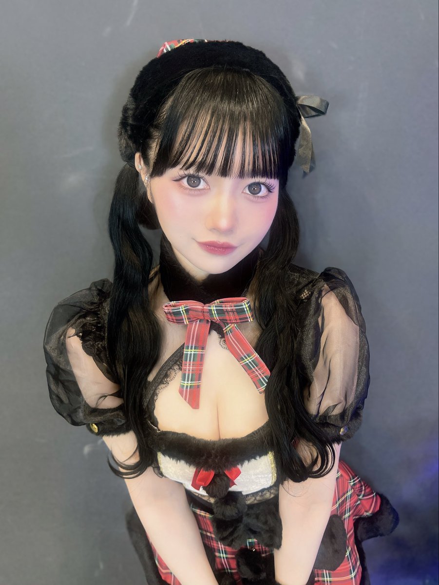 和ページ♡リピーター様リクエスト♫ ロジャー・F (@CheeseSuzy) / Posts / X