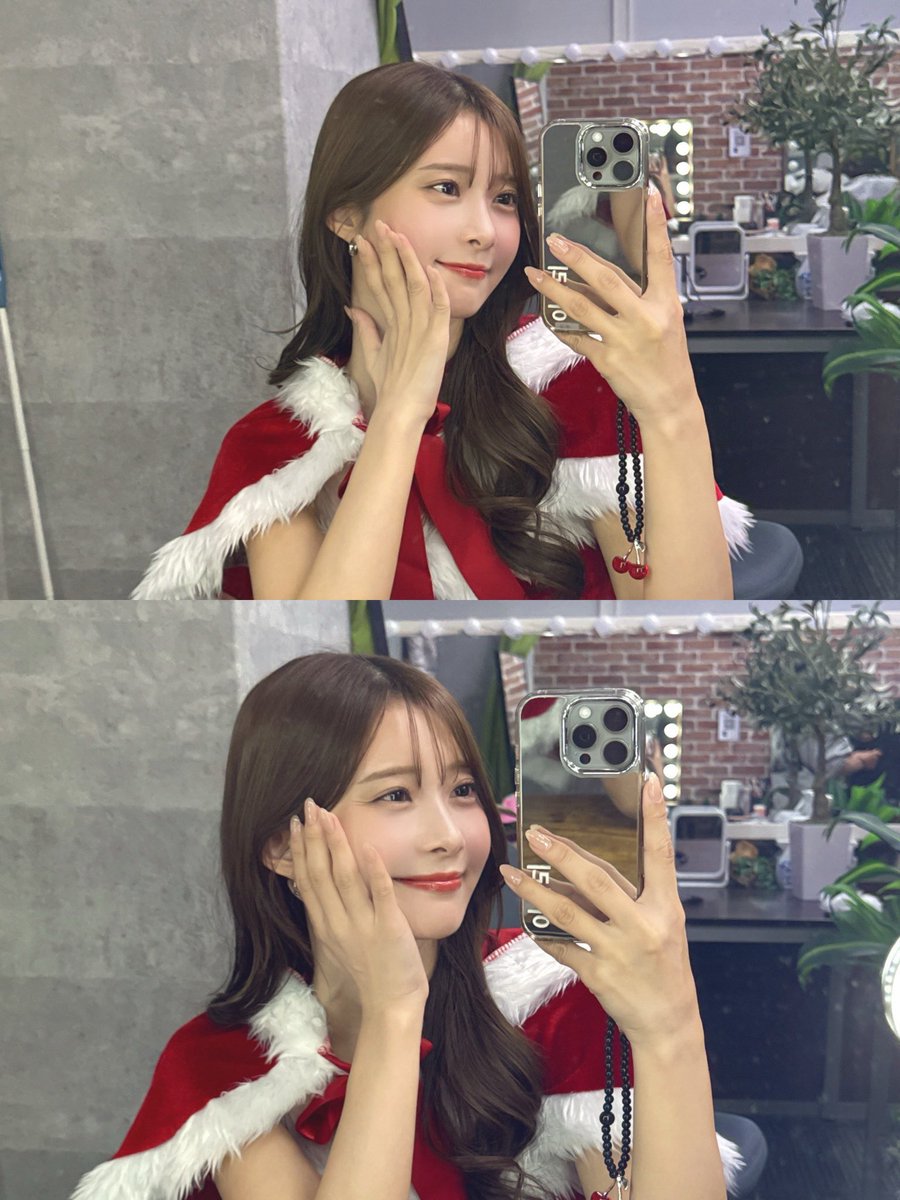 akarin__rin's tweet photo. メリークリスマス🥰 https://t.co/ir3ZVqdrCx