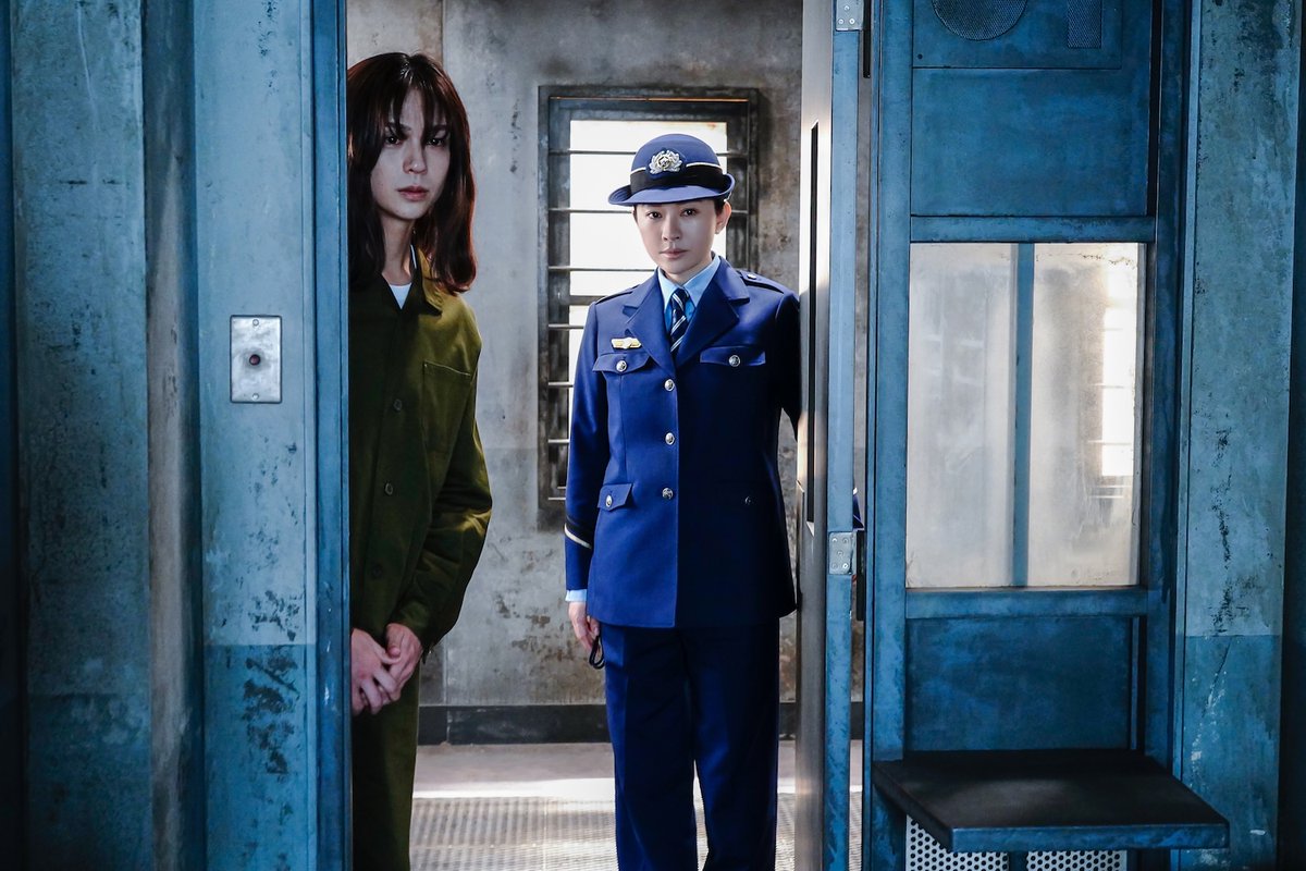 💬#ジェシー「気持ちが落ち込みます」とセットがリアルすぎると語る😭

⏬ドラマ『#パンチドランク・ウーマン　−脱獄まであと××日−』舞台となる氷川拘置所セットが初公開👮#沢村玲(ONE N’ ONLY)の姿も✨
🔗emomiu.jp/news/250173

#SixTONES <a href="/onenonly_tokyo/">ONE N' ONLY / ワンエンオンリー</a> #ワンエン <a href="/punchdrunk_ntv/">パンチドランク・ウーマン【公式】日テレ新日曜ドラマ</a> #Emomiu💜