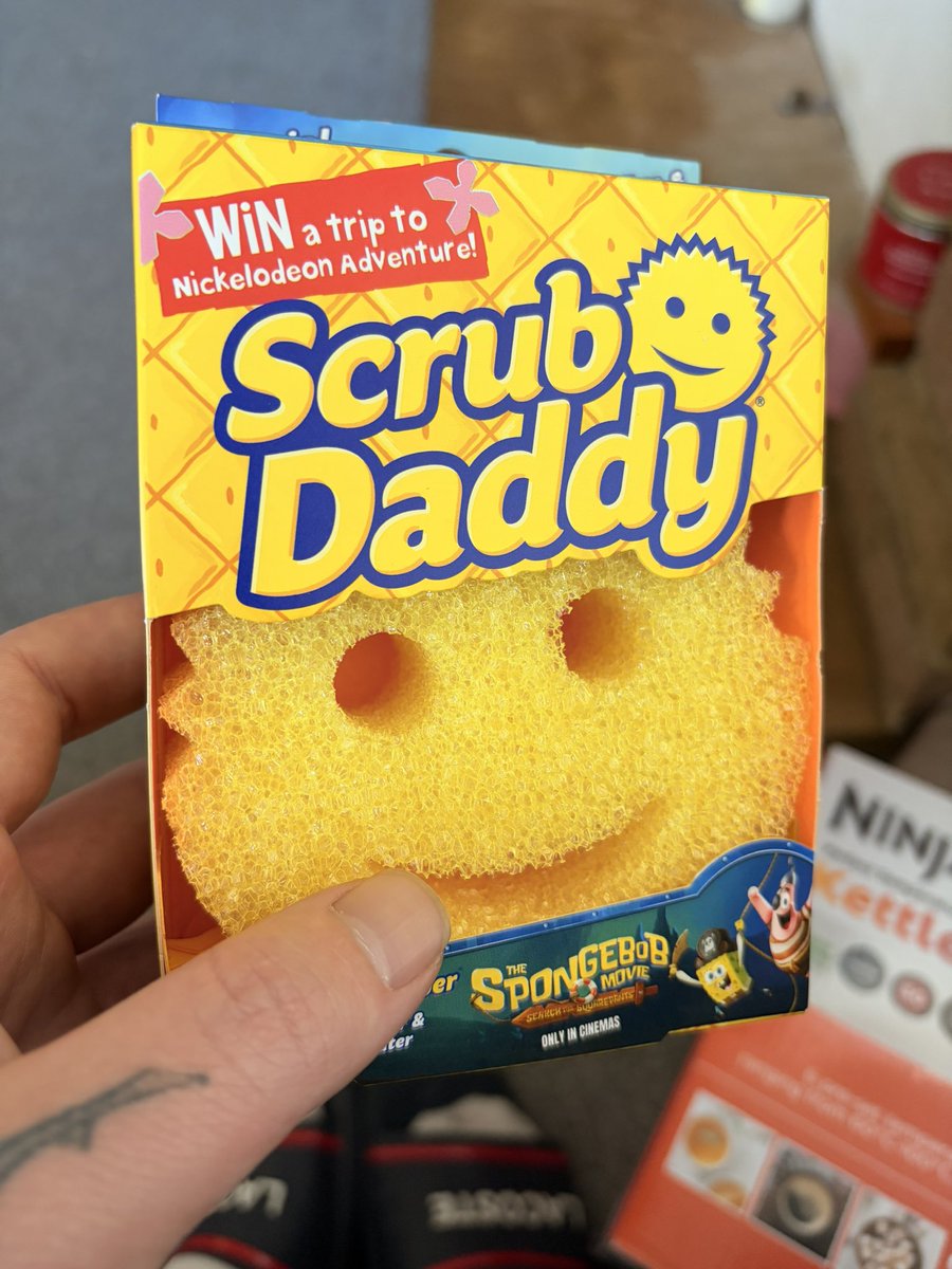 jaap2nv's tweet photo. @AndyRobsonTips Apparently I love a scrubber 🧽 https://t.co/Hm9MiyVydz