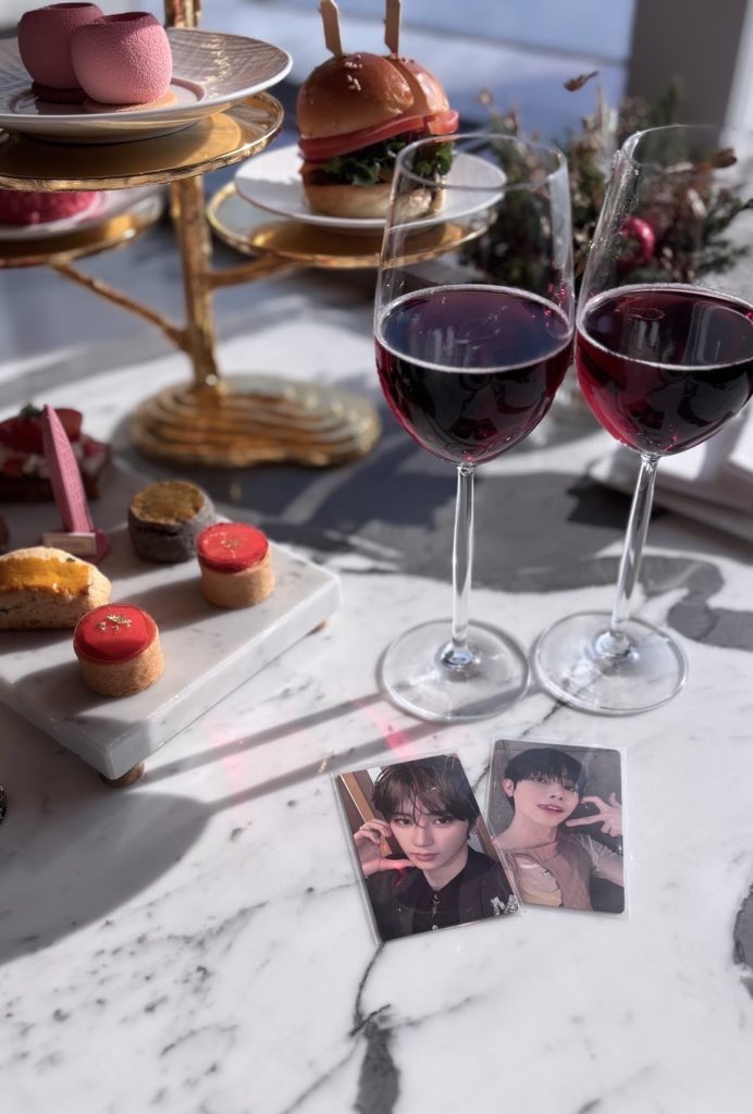 ℳ𝑒𝓇𝓇𝓎 𝒞𝒽𝓇𝒾𝓈𝓉𝓂𝒶𝓈🤍❄