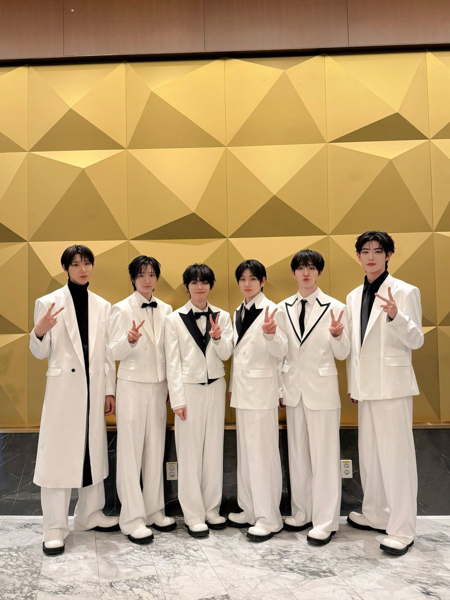 kickflip_jype's tweet image. 📸ᴋɪᴄᴋᴋɪᴄᴋᴅᴀʏ

251225
2025 SBS 가요대전

#KickFlip #킥플립 #SBS가요대전