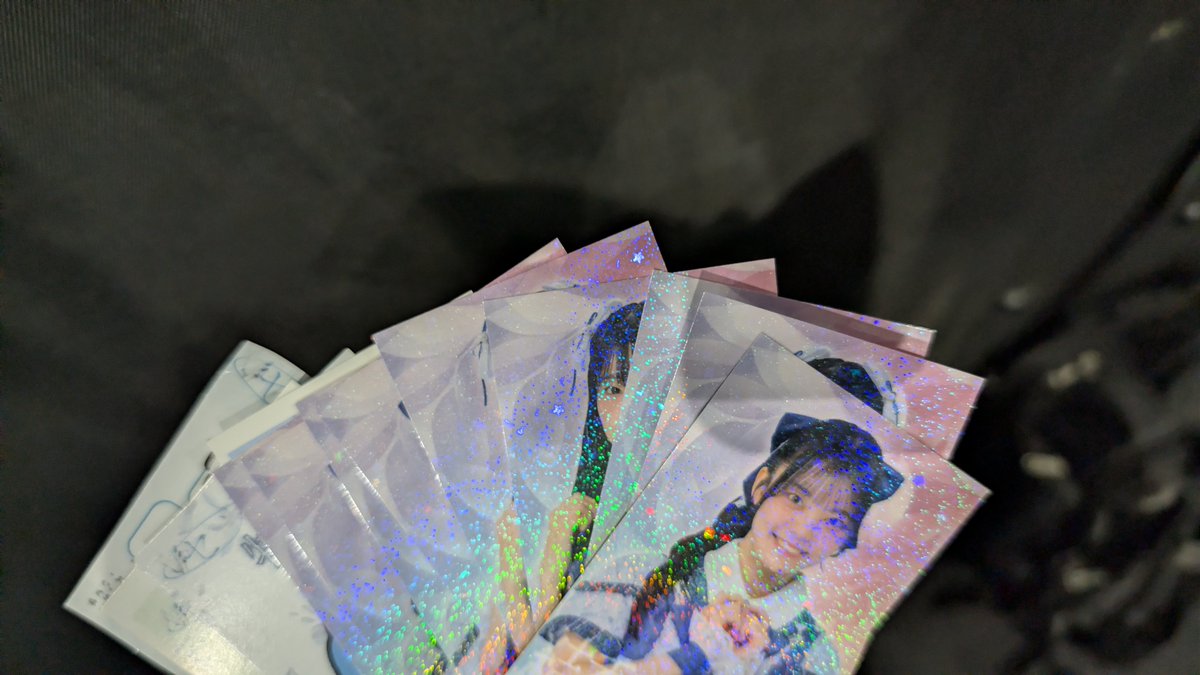 Post by いくたあずさ on X: 今日のチェキ券！