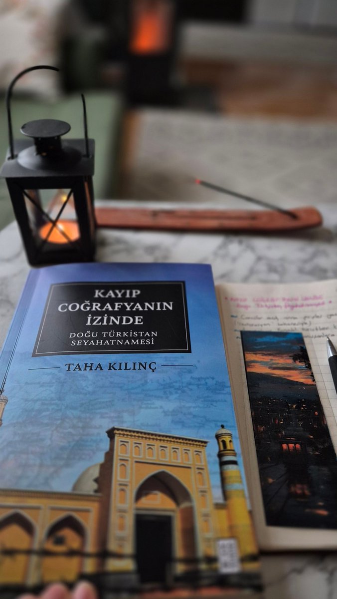 "'Gözden ırak olan gönülden de ırak olur' misali, kendi yakın çevremizdeki krizlerin gerisinde ve gölgesinde kalan bir dava Doğu Türkistan."