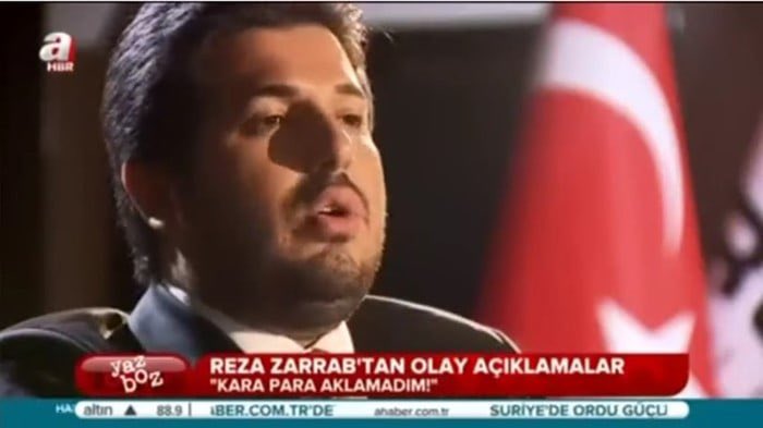 #1725aralıkyolsuzlukhaftası Reza Zarrab (Türkçe adıyla Rıza Sarraf), 12 Eylül 1983'te İran'ın Tebriz şehrinde doğmuş İran kökenli Azeri bir iş insanıdır. İran, Azerbaycan, Türkiye ve Kuzey Makedonya vatandaşlıklarına sahiptir.

Kariyeri ve Skandallar
Türkiye'de altın ticareti,