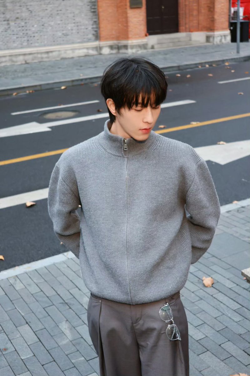 globalDESIRE4_'s tweet image. KIPUKA QIU UPDATE
weibo.com/5407752409/524…

Merry Christmas! I’ll treat you to burgers 🍔🍔

#邱鼎杰 #KipukaQiu #QiuDingJie #Desire4