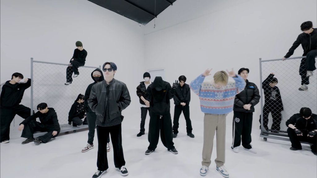 apieceofhrj__'s tweet image. 555555555555555555555555555555555555555555555555555555555555555555555555555555  เหมาะกับคอนเท้น add some color มาก ตอนเลื่อนตาไปเจออินจุน