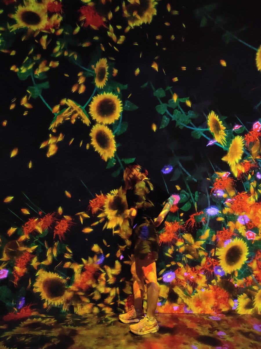 suminong's tweet photo. 🇲🇴 | 1.1 | Macau 澳门

📍 teamLab SuperNature 超自然空间

#sumininmacau https://t.co/ECxVj7NPYU