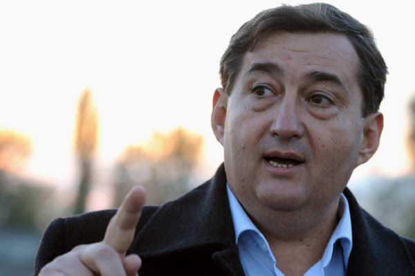 The Hungarian plumber oligarch 
Lőrinc Mészáros, long friend of corrupted Viktor Orban. Hungary, one of the poorest country in UE, certainly the most corrupted. Are you ok with this, people of Hungary? UE has been the cow milk of Orban and friends. 
youtu.be/NBB3dZ0Obvk