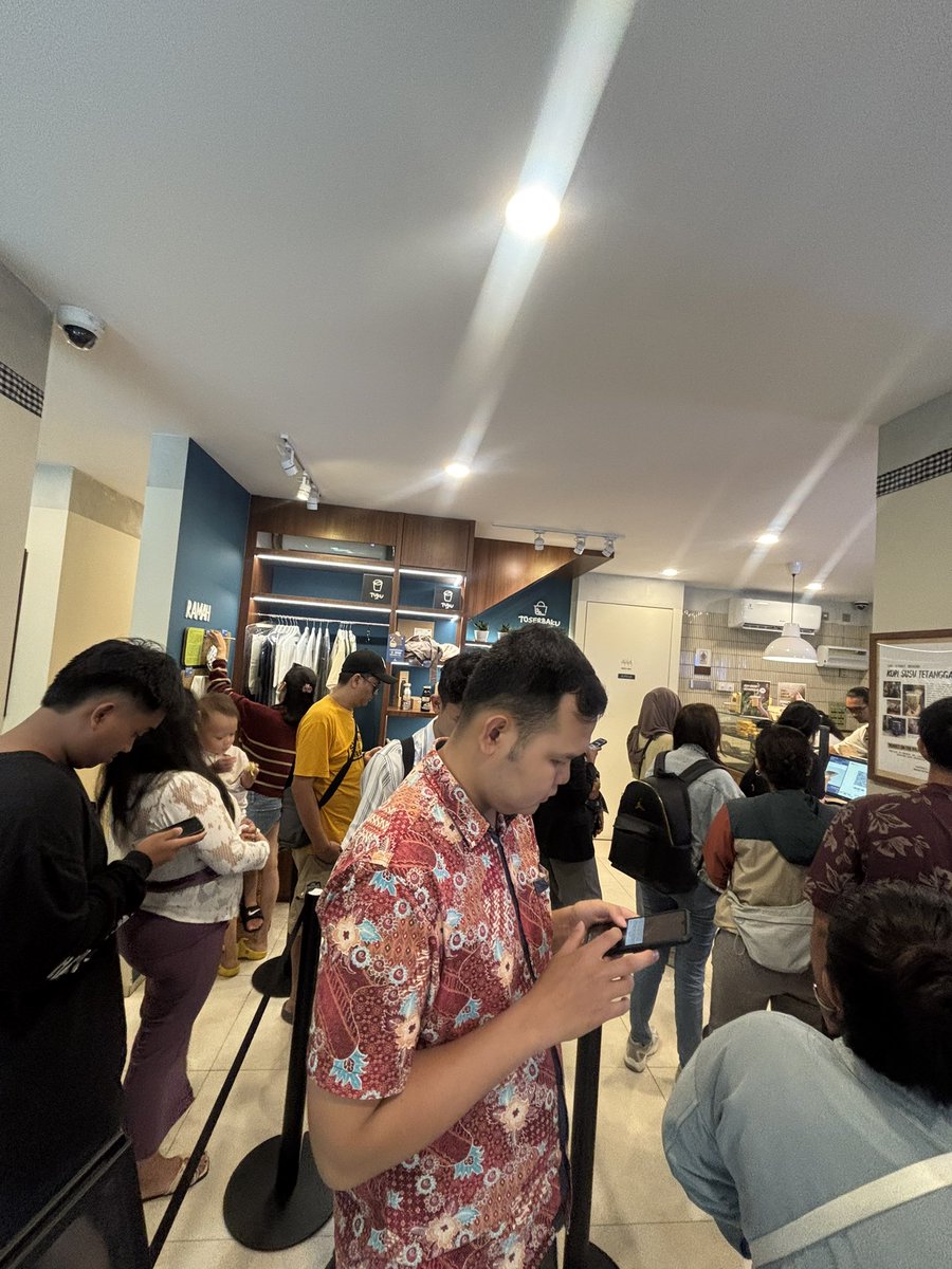 debitmandiri's tweet image. Hadehhhh
Penjang kali😌