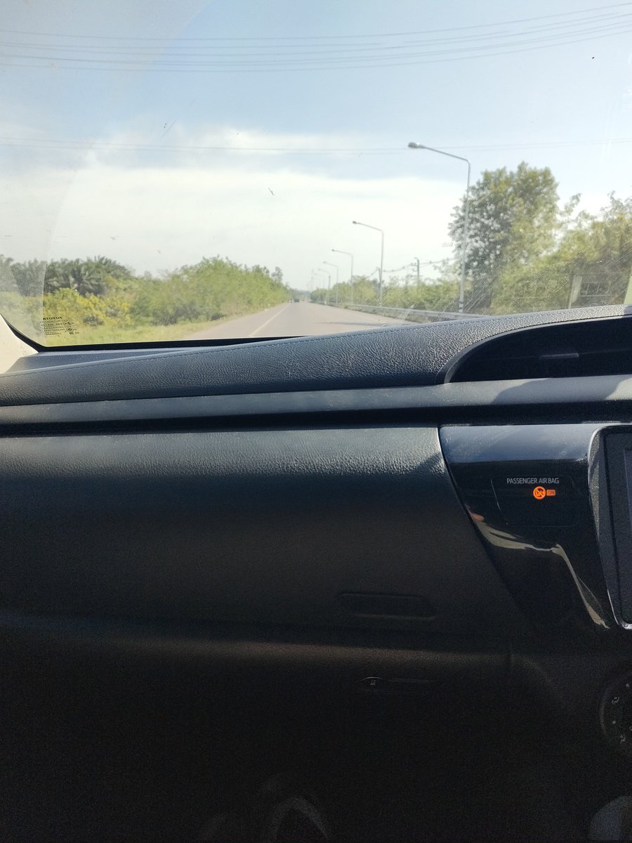 ชุมพร tweet media