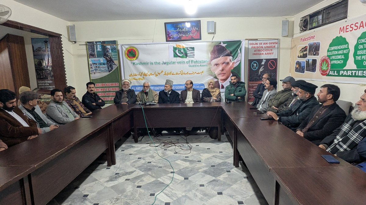 aphcjkofficial's tweet photo. APHC paid rich tribute to Quaid-e-Azam Muhammad Ali Jinnah (RA), highlighting his vision of justice, democracy, and principled leadership. https://t.co/OZ1RxkYIlg