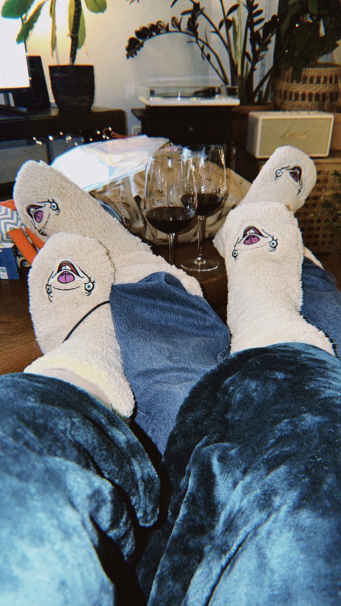 fooxoo's tweet image. His and hers. 🤪🎄