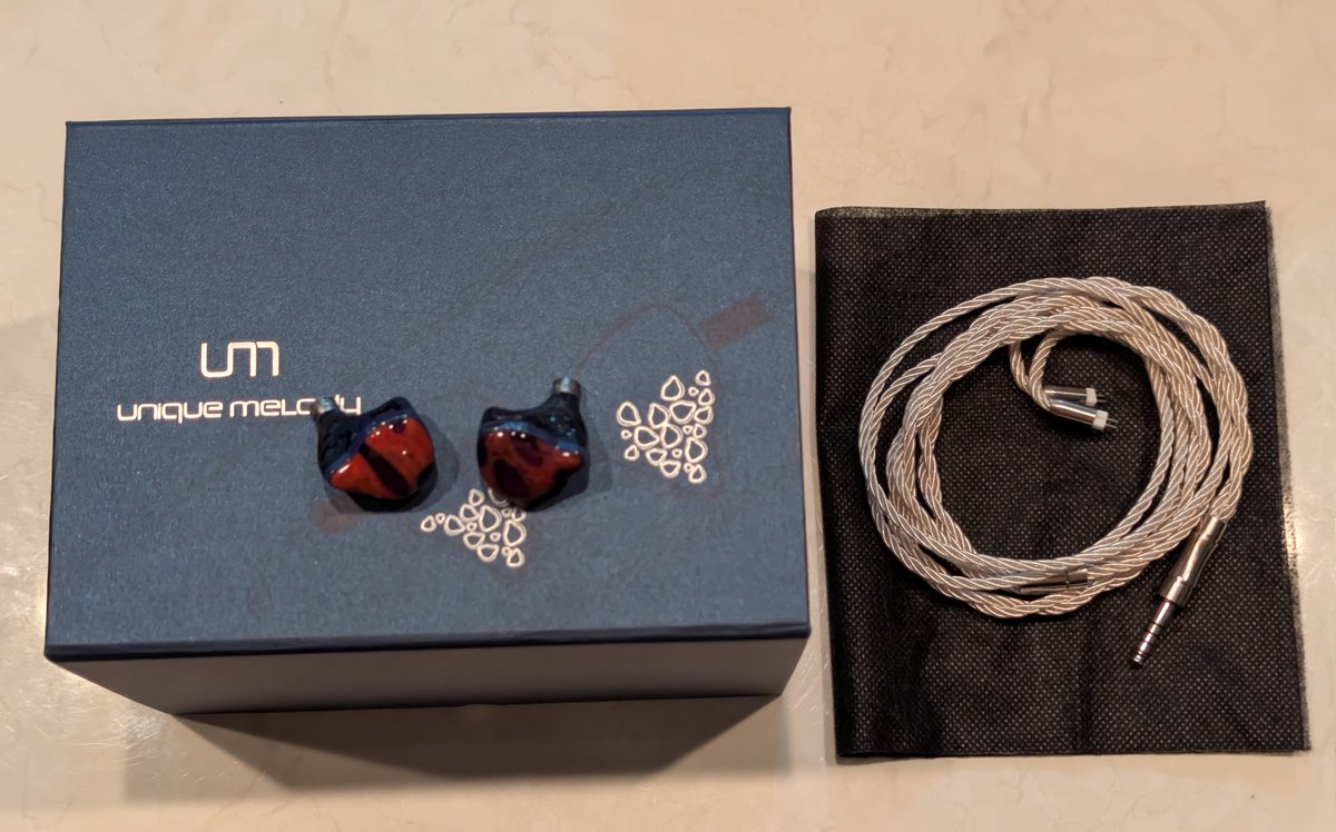 pupuac's tweet image. ゆるぼ
①Epic Audio intoxication(中毒)+Arkgenesis EVO Niフリー Limited 30万円
②UM Multiverse Mentor(ケーブル欠品)+Arkgenesis EVO V2 Limited 28万円
③Astell&amp;amp;Kern AK240SS+4.4mm変換(今年まで未開封だった美品) 7.5万円

FFさん優先で①、②はセットでの販売になりますm(_ _)m…