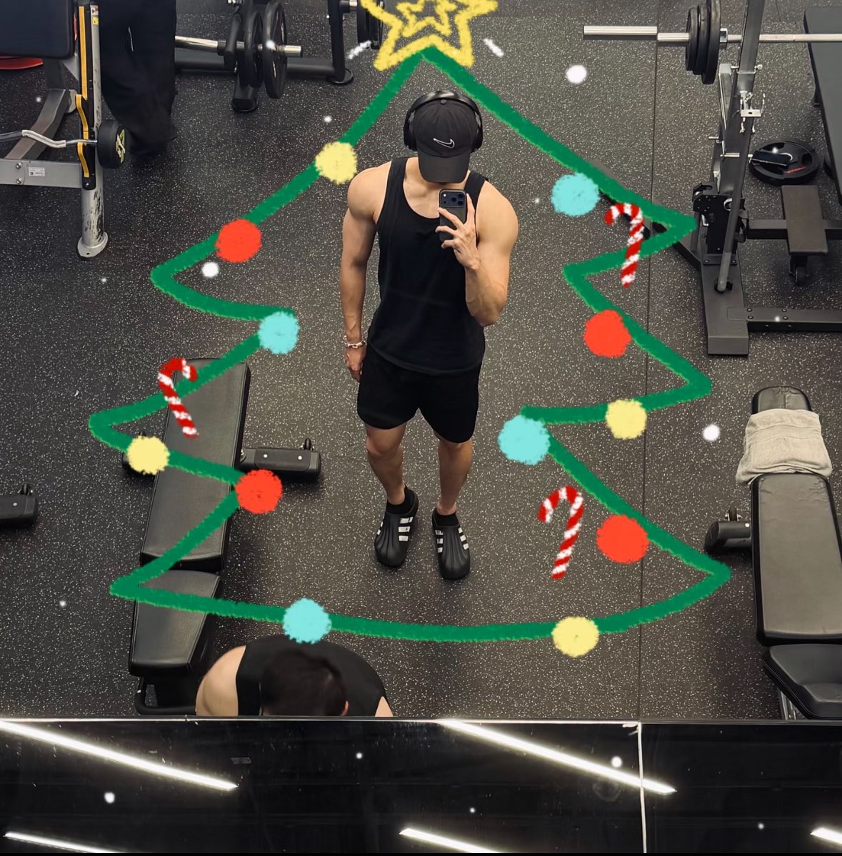 M3Liang's tweet photo. Merry Christmas宝宝们 ＃心理委员 ＃男菩萨 ＃腹肌 ＃男妈妈 https://t.co/DpGqyzkWps