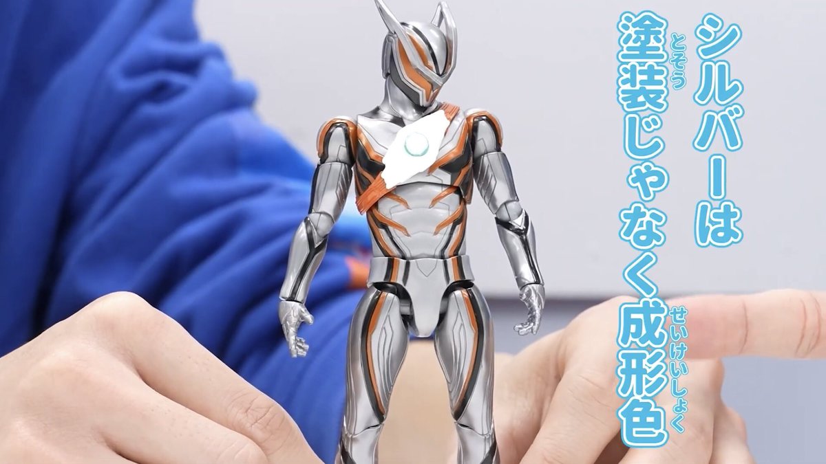 K.ページです♡ 塗装じゃなくてもシルバー綺麗だね ライダーノクスの方はオレンジ白黒