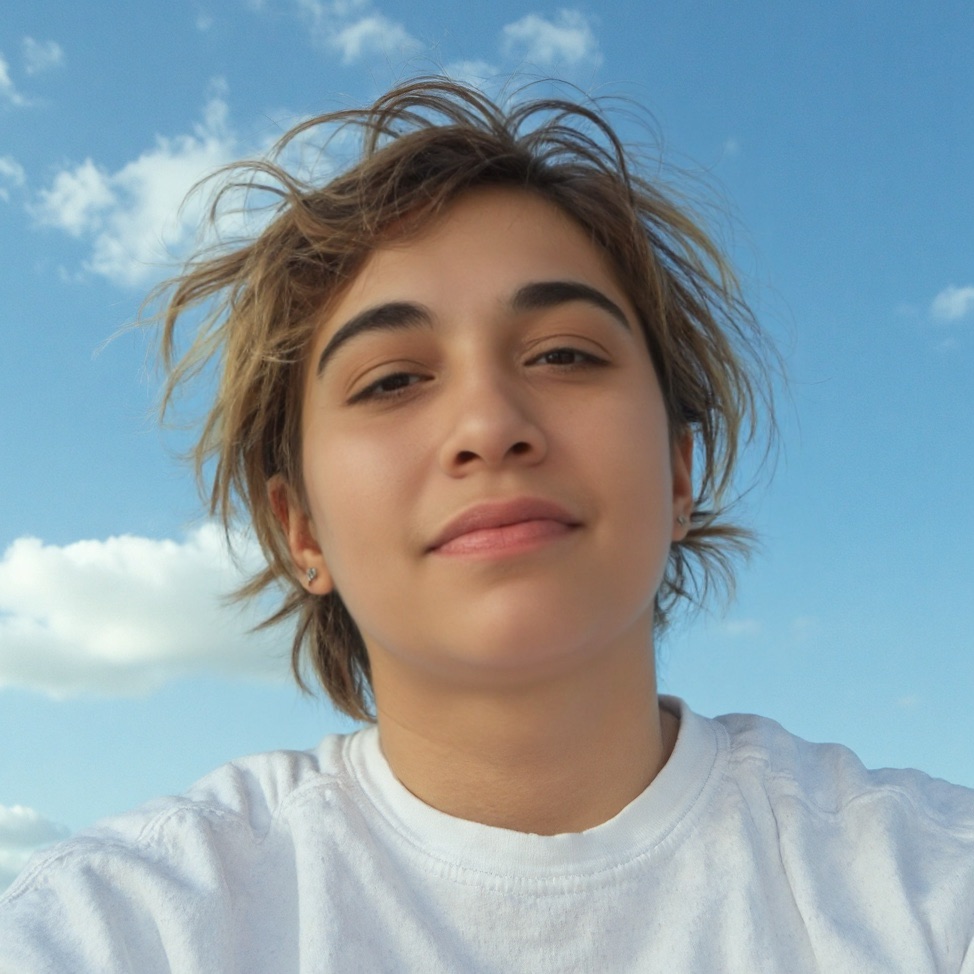 I've entered #Eurovision2026 with my song My Baby 🇬🇷
In 11 days, we’ll know the selected artists! 
04/01/26 #ESCGreece #maythebestactwin