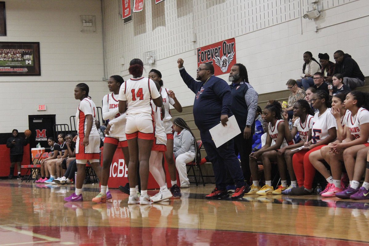 LugoffElginGbb's tweet image. Merry Christmas!

#hustLE
#1LE❤️💙💙❤️🫡💯