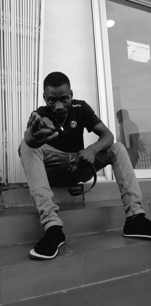 HelbertJuvian's tweet image. At a Close range🔫
Merry Christmas