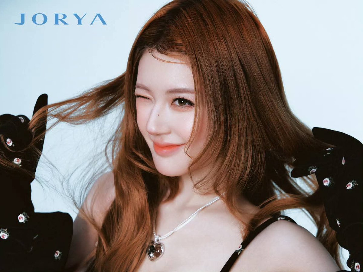 rosyzhao78 tweet media