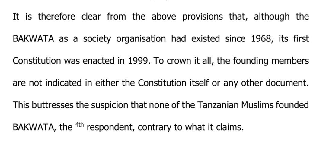 ThatBoyKhalifax's tweet image. mahakama imesema hakuna ushahidi wowote wa kuonesha kwamba muislamu yoyote wa kitanzania alishiriki kuanzisha bakwata. hii haishangazi, maana siku zote tunajua kwamba bakwata lilikuwa ni zao la nyerere kwenye mkakati wake mkubwa wa kusimika dola la kiimla nchini:
