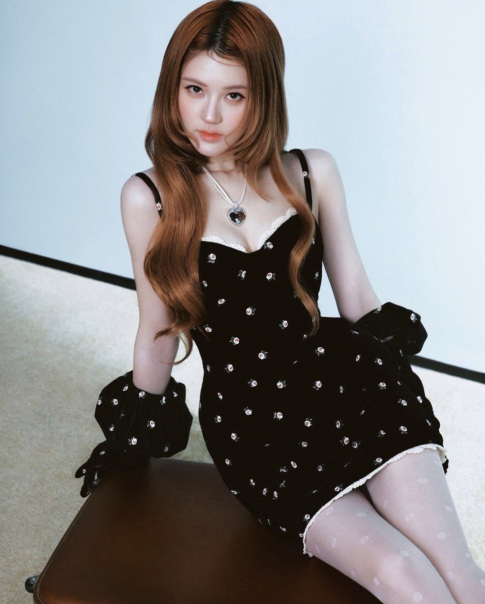 youniebear's tweet image. ZHAO LUSI FOR JORYA SS26 CAMPAIGN