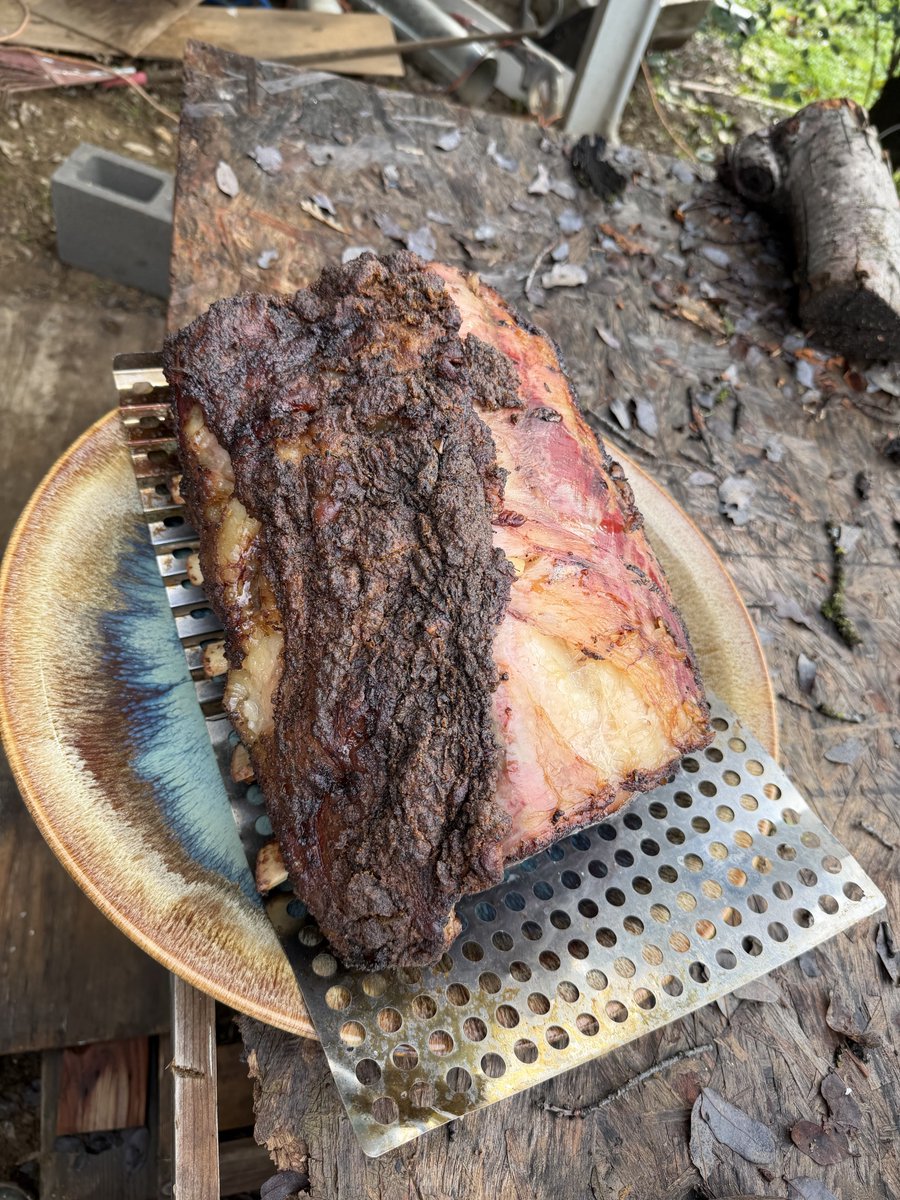 LocalGrower420's tweet photo. @ismokeloud707 Damn and I thought the 20 pounder I did was big. https://t.co/X3wltXAhI3