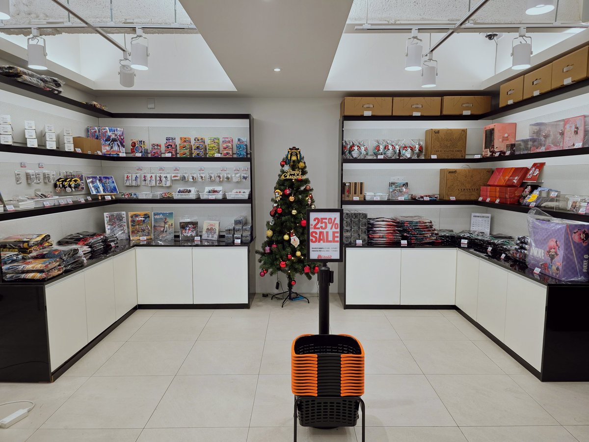 크리스마스 즐겁게 보내고 계신가요? 🎄
파워레인저, 가면라이더 등
특촬히어로 상품들을 할인가에 만날 수 있는 찬스!
연말연시,
로콜라보와 함께 특별한 시간 보내보세요 😊

#붐붐포스 #제츠 #고객감사서비스