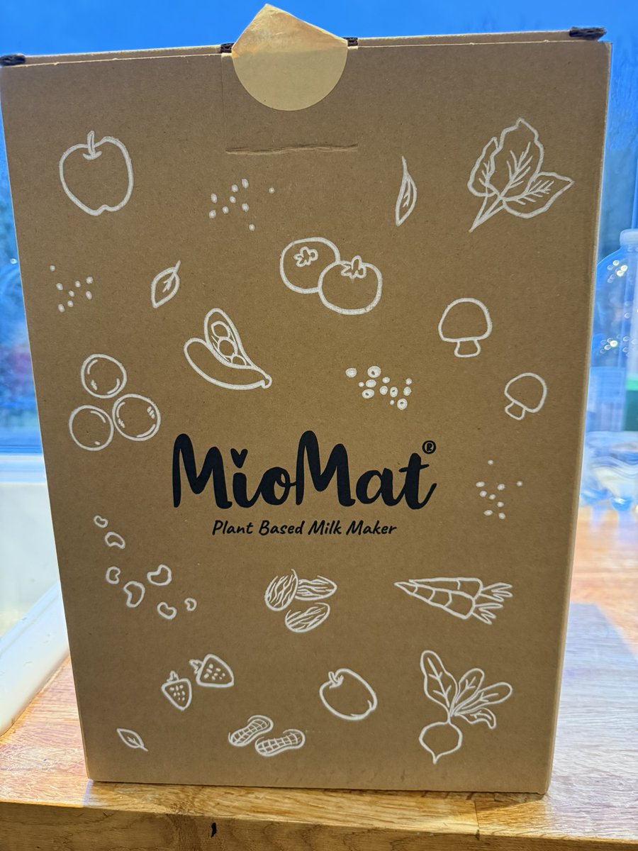 milk ページ All I wanted for Christmas was a plant based milk maker to make