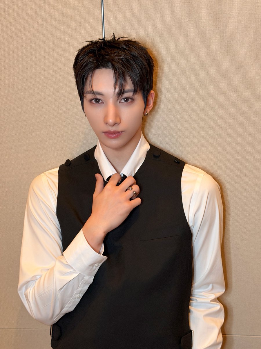 NEXZ_official's tweet photo. https://t.co/ysEpex0Q85