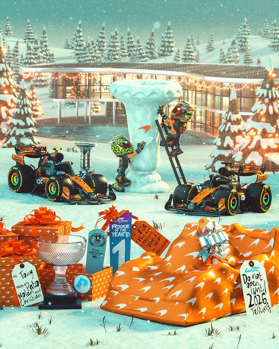 McLarenF1's tweet image. Happy Holidays team 🧡

#McLaren