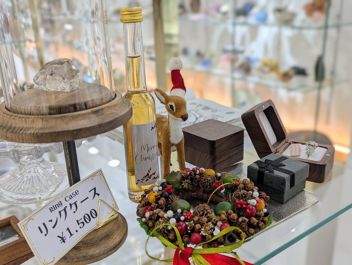 こんばんは ミネラルマルシェ TOKYOミュージアムです🎄✨ お待たせしま