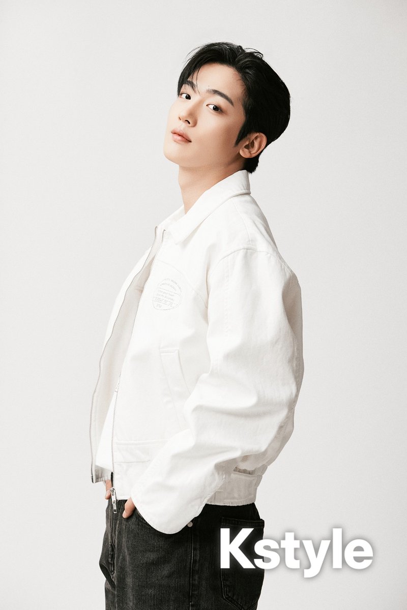 キムヨハン 直筆サイン入り生写真 プレゼント】 「第4次恋愛革命」日本で配信中✨ キム・ヨハン直筆