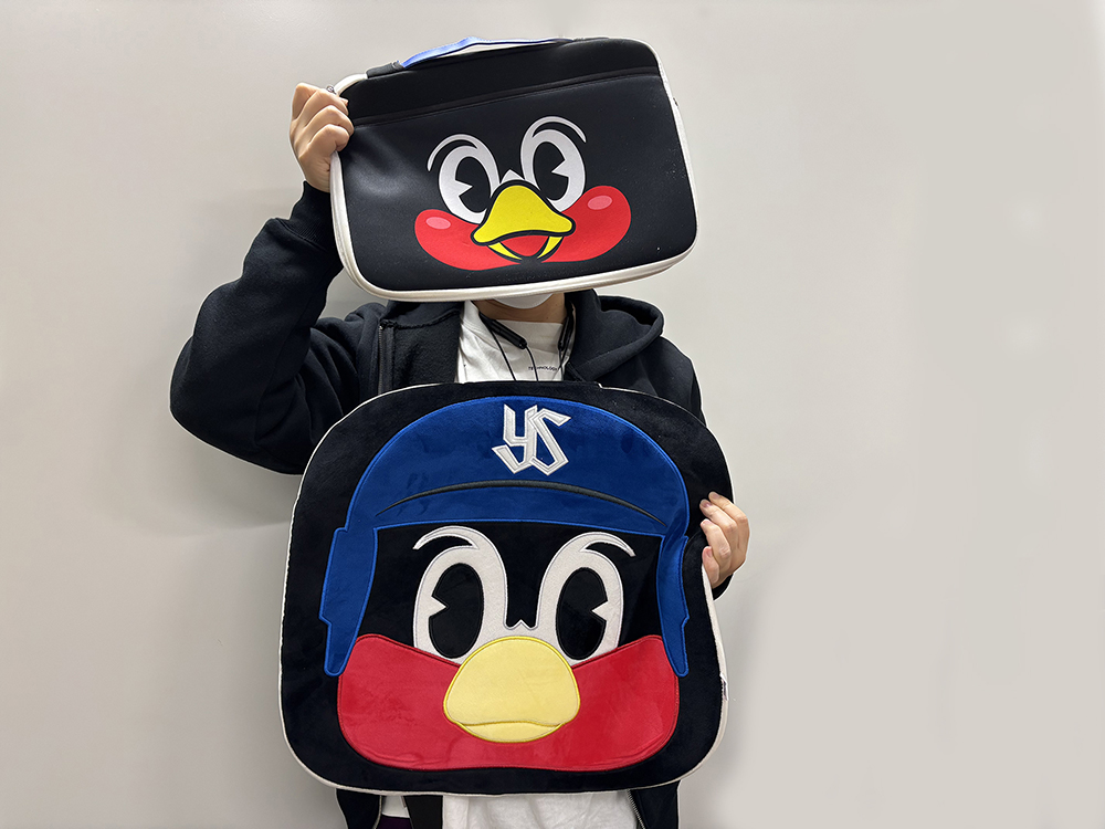 SWALLOWS BASEBALL L!VE 2026では、“あなた”と“つば九郎”が一緒に写っ