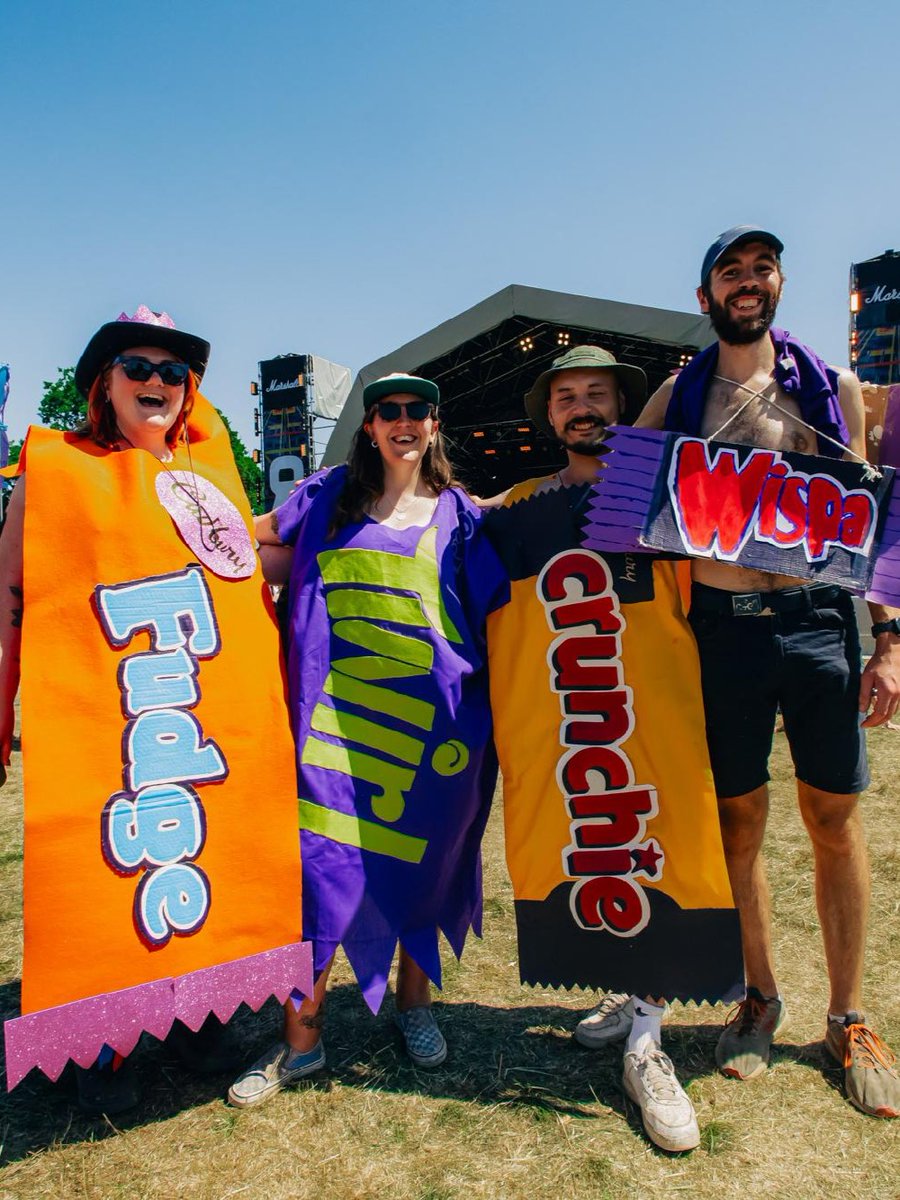 2000trees's tweet image. 🌳 Merry Christmas ya bunch of heroes x

📸 Jez Pennington