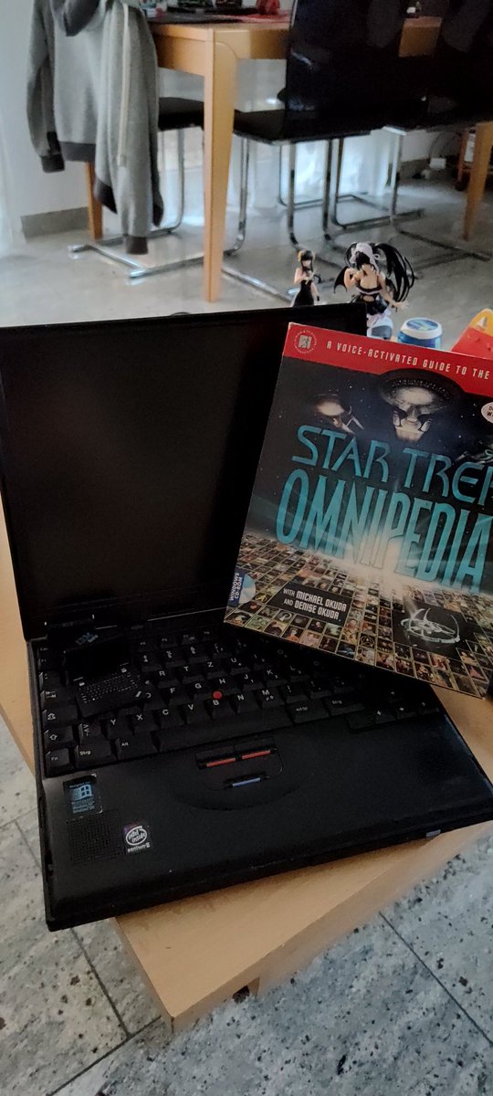 Tom_ZR_Race's tweet photo. A special Star Trek #ThinkPadThursday special this Christmas π
Star Trek Omnipedia running on a #ThinkPad 600E β₯οΈ
#ThinkTrek #LenovoIN https://t.co/J9F2tCwUoM