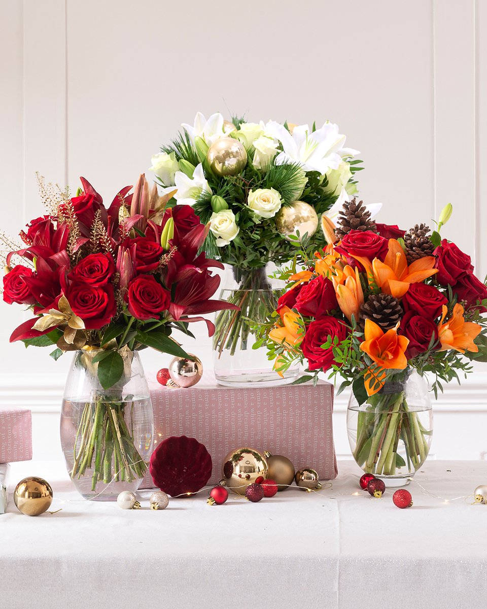 Have a blooming wonderful Christmas! 
With love from all at Blossoming Gifts 💐🎅
