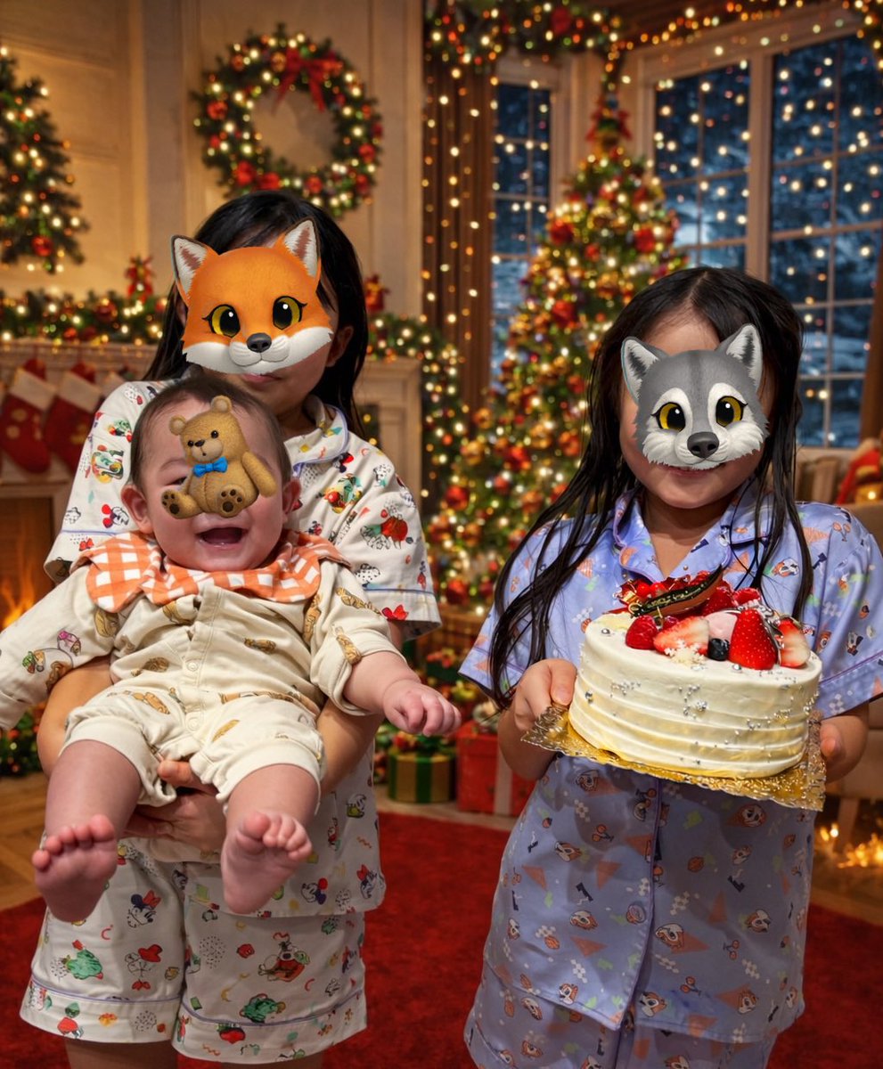 kinakohusky's tweet photo. 今年のクリスマス🎄💗きなことさくらにもサンタさんからぬいぐるみを沢山プレゼントしてもらいました🎁🌟 https://t.co/3Z5a3c92TZ