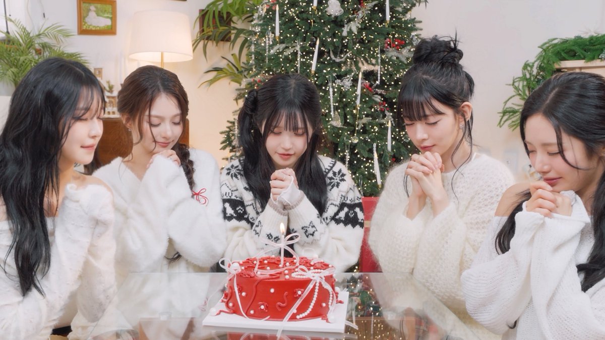 fromis_9 [프로미스나인] tweet media