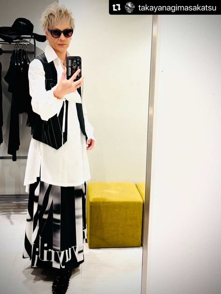 DETRUIRE5923's tweet image. kiryuyrik

12/24 EX THEATER ROPPONGI 
D’ERLANGER
「KIDS BLUE STANDING SPECIAL 2025」

Kyoさん着用ありがとうございます。

#derlanger #kyo さん
#kiryuyrik #takayanagimasakatsu 
#DETRUIRE