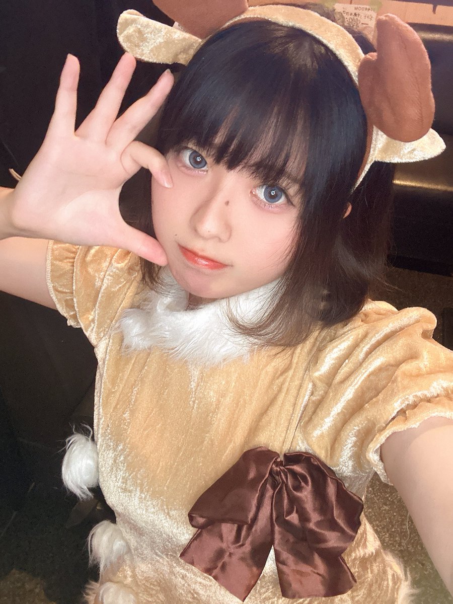 メリークリスマス〜🎄
昨年サンタやった気がしたからトナカイです🦌
サンタるなちゃんといるよ〜💓
今日は23時閉店です😶💧