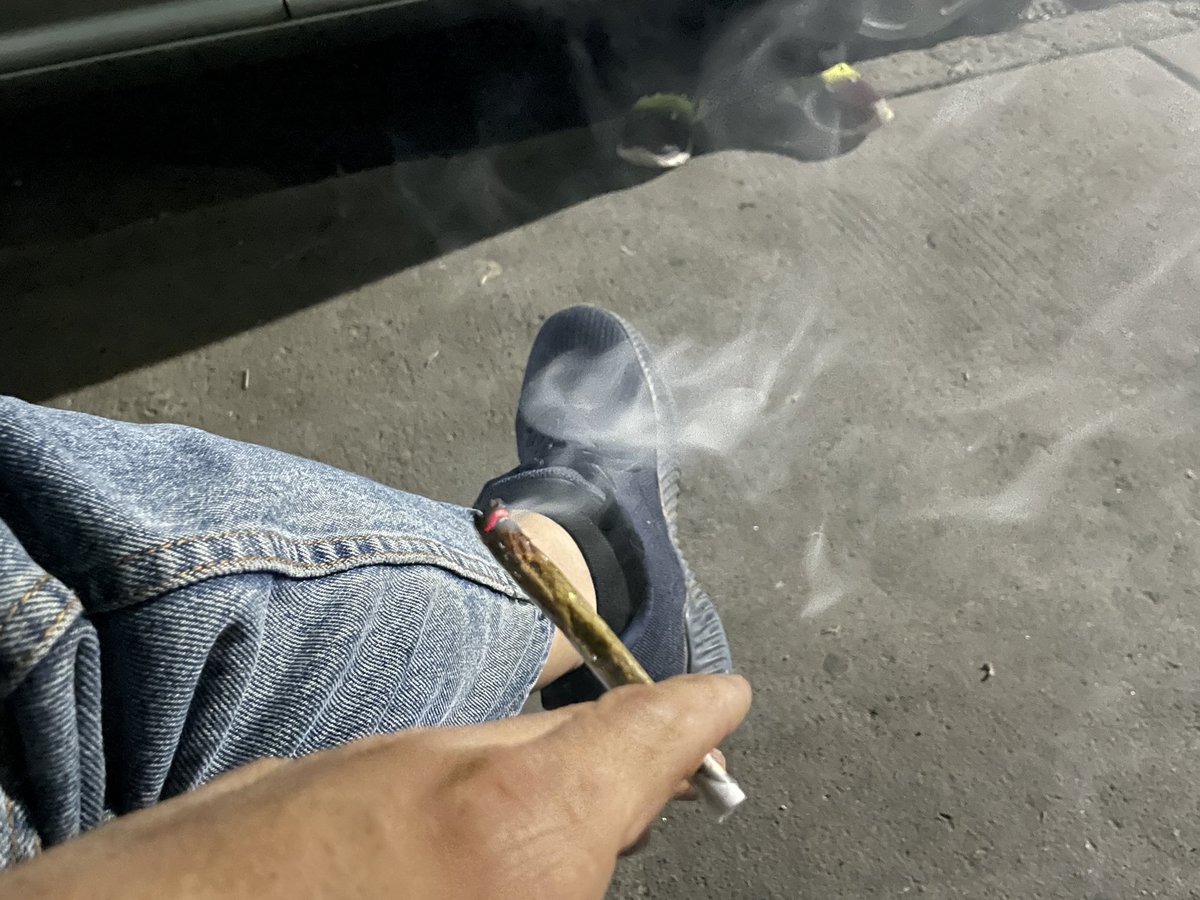 Rulo94's tweet image. Imagínate que nos estamos pensando 🥰 y si no, no te imagines, te estoy pensando y no es queja 🥰 más bien imagínate que sonreí con tu sonrisa y que creo que en vivo tus ojitos han de brillar más que en mi imaginación 🥰🥰🥰pinche morra hermosa 🥰🥰🥰